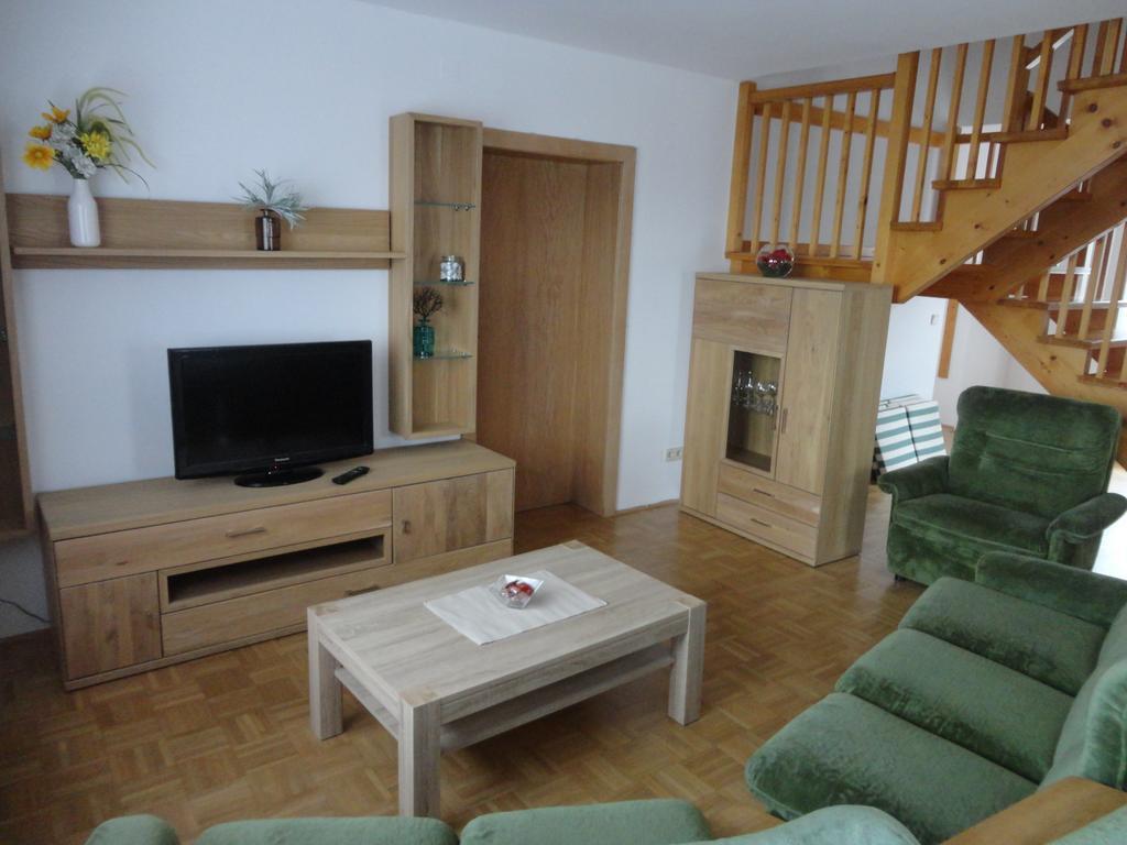 Panoramablickhotel - Lakeview Apartments Annenheim Phòng bức ảnh