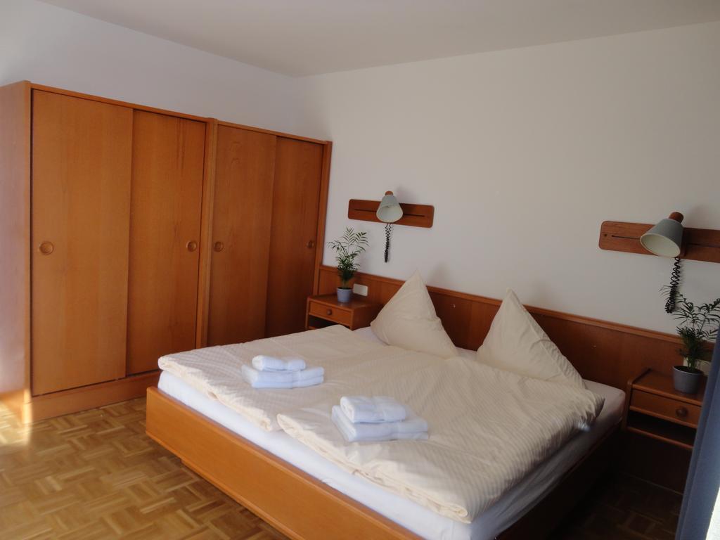 Panoramablickhotel - Lakeview Apartments Annenheim Ngoại thất bức ảnh