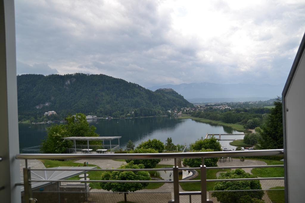 Panoramablickhotel - Lakeview Apartments Annenheim Ngoại thất bức ảnh