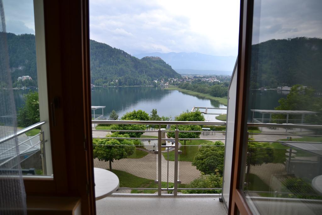 Panoramablickhotel - Lakeview Apartments Annenheim Ngoại thất bức ảnh